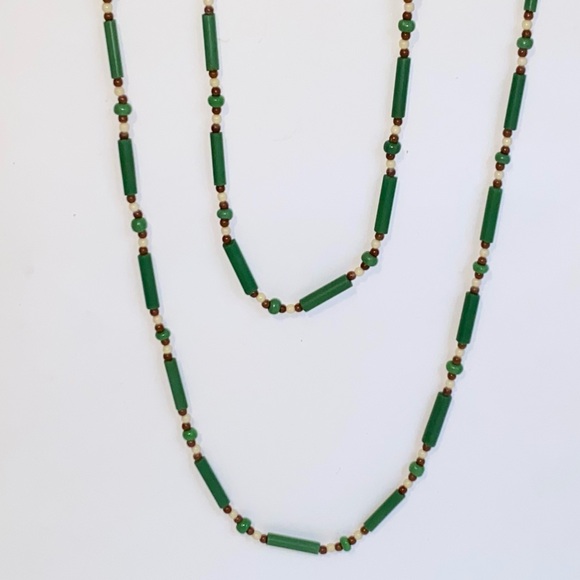 Vintage Green Tubular Beaded 24" Necklace Green Brown & Cream Beads - Picture 7 of 7